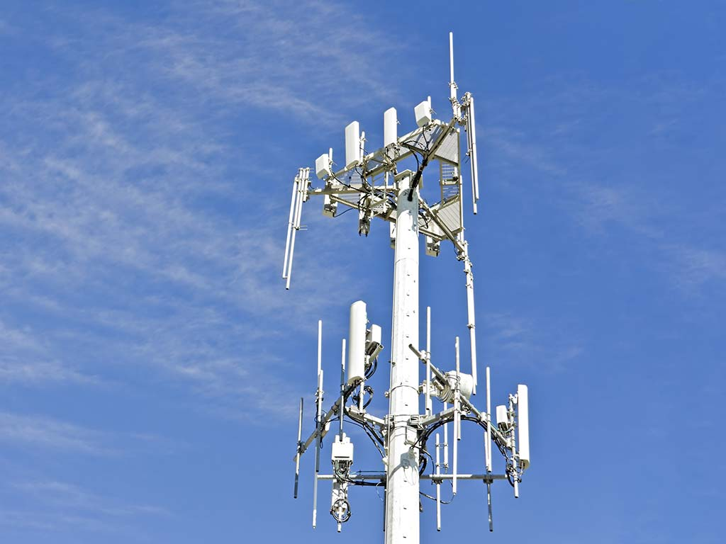 <a href="/cell-towers" class="grid-poles">Cellular Towers</a>
